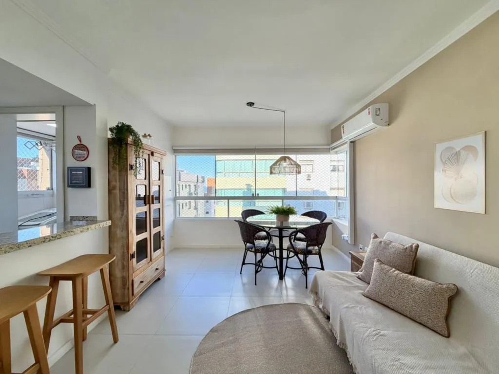 Apartamento 1 Dormitório - Bairro Navegantes