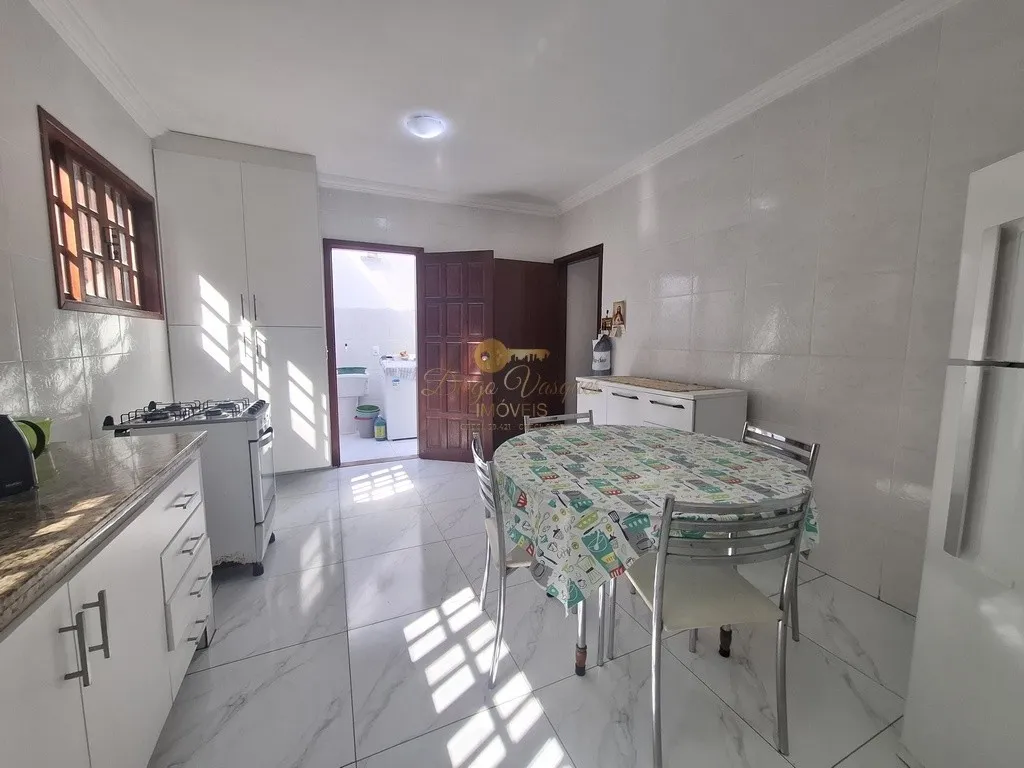 Imagem Casa para Venda em Teresópolis / RJ no bairro Albuquerque