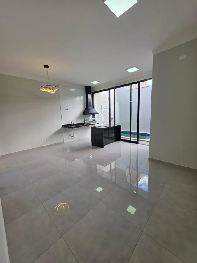 Imagem Casa para Venda em Mongaguá, Jardim Praia Grande, 2 dormitórios, 1 suíte, 1 banheiro, 2 vagas