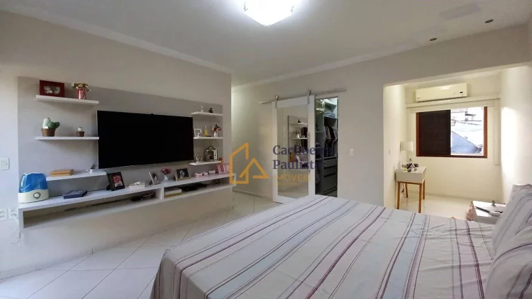 Imagem Casa com 3 suítes à venda - Margem Esquerda - Cachoeira Paulista/SP
