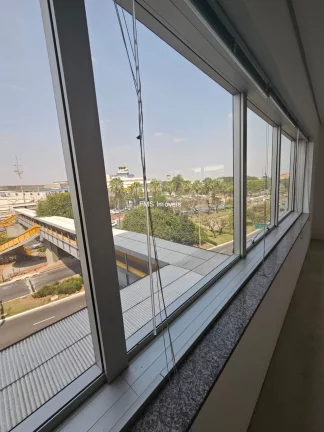 Imagem Andar Comercial com 6 vagas de garagem na Vila Congonhas, SP - 241,11 m² de área!