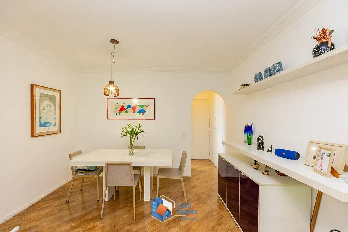 Imagem Apartamento para venda em Moema com 2 quartos, 79m²
