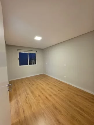 Imagem Casa à venda no Santo Inácio - Atrás o Parque Barigui