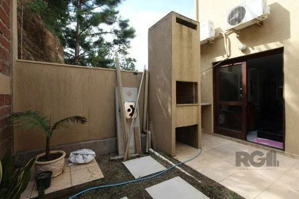Imagem Casa para Venda - 180m², 3 dormitórios, sendo 3 suites, 3 vagas - Hípica