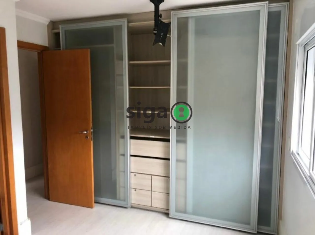 Imagem Apartamento à venda 2 suítes, 2 vagas 94m² Vila Olímpia