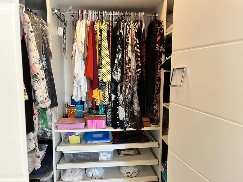 Imagem excelente apto na carlos gomes, jto anita.... Apartamento para Venda - 125m², 3 dormitórios, sendo 1 suites, 2 vagas - Auxiliadora