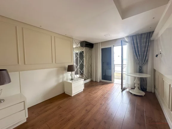 Imagem Linda cobertura em duplex com 272 mts2 privativos, 2 garagens, 3 dormitórios, sendo 1 suíte master...