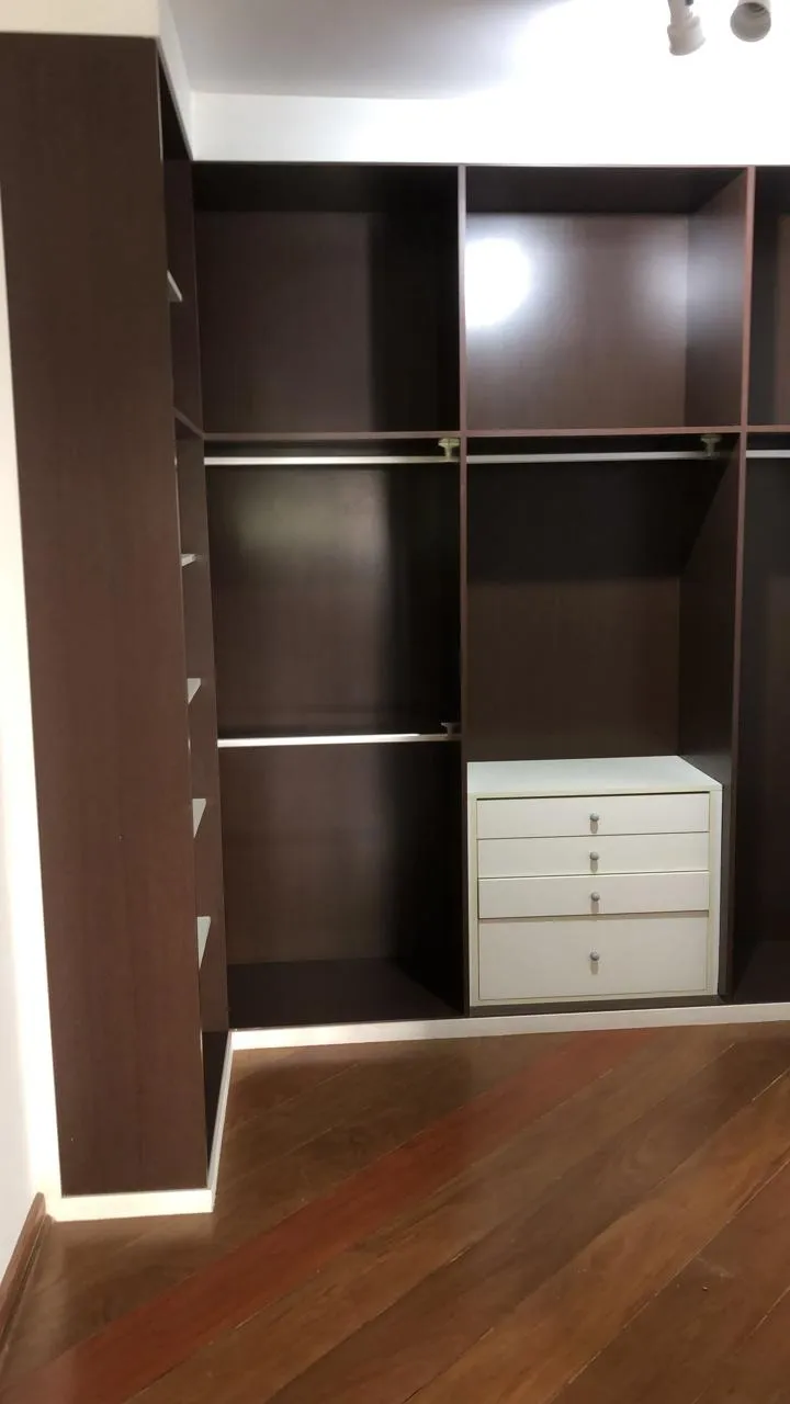 Imagem Apartamento com 4 Quartos para alugar, 248m² - Jardim Corazza