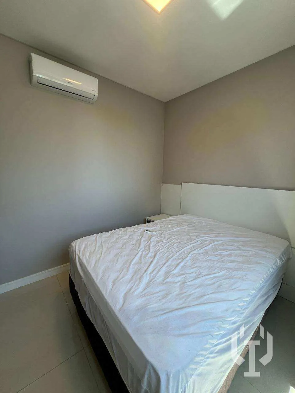 Imagem Apartamento para alugar em Itapema, Meia praia, com 3 quartos, 159m2