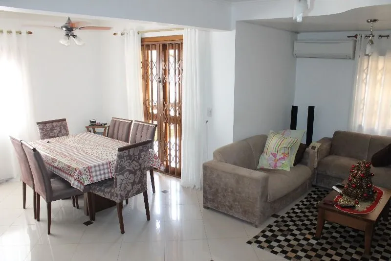 Imagem Casa Condominio para Venda - 168.39m², 3 dormitórios, sendo 1 suites, 4 vagas - Tristeza