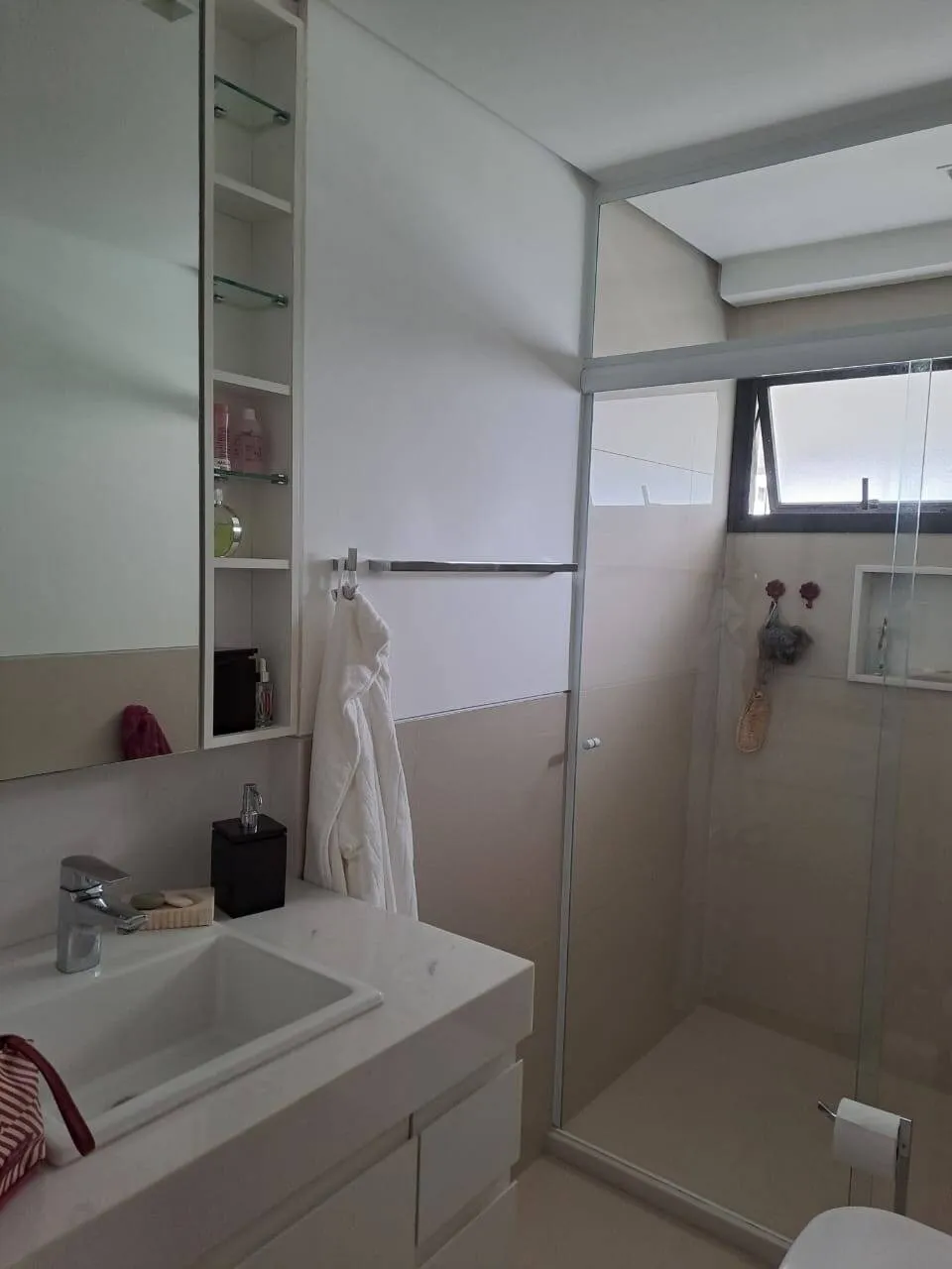 Imagem Apartamento Mobiliado de 160m² com 2 Suítes, Escritório e 3 Vagas Cobertas na Alameda Cauaxi