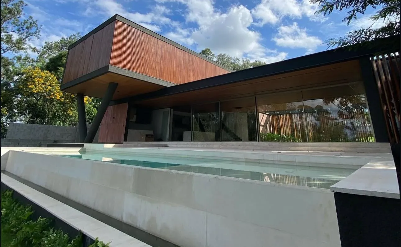 Imagem Casa 700m² à venda condomínio Lago Azul