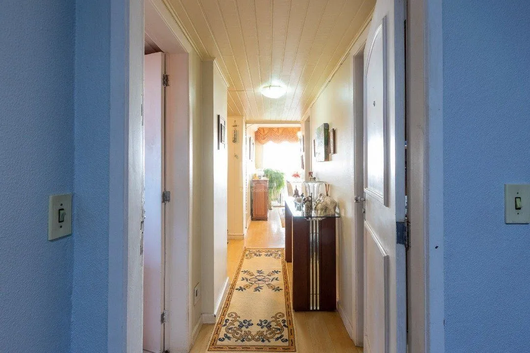 Imagem Cobertura para Venda - 230.54m², 3 dormitórios, sendo 1 suites, 2 vagas