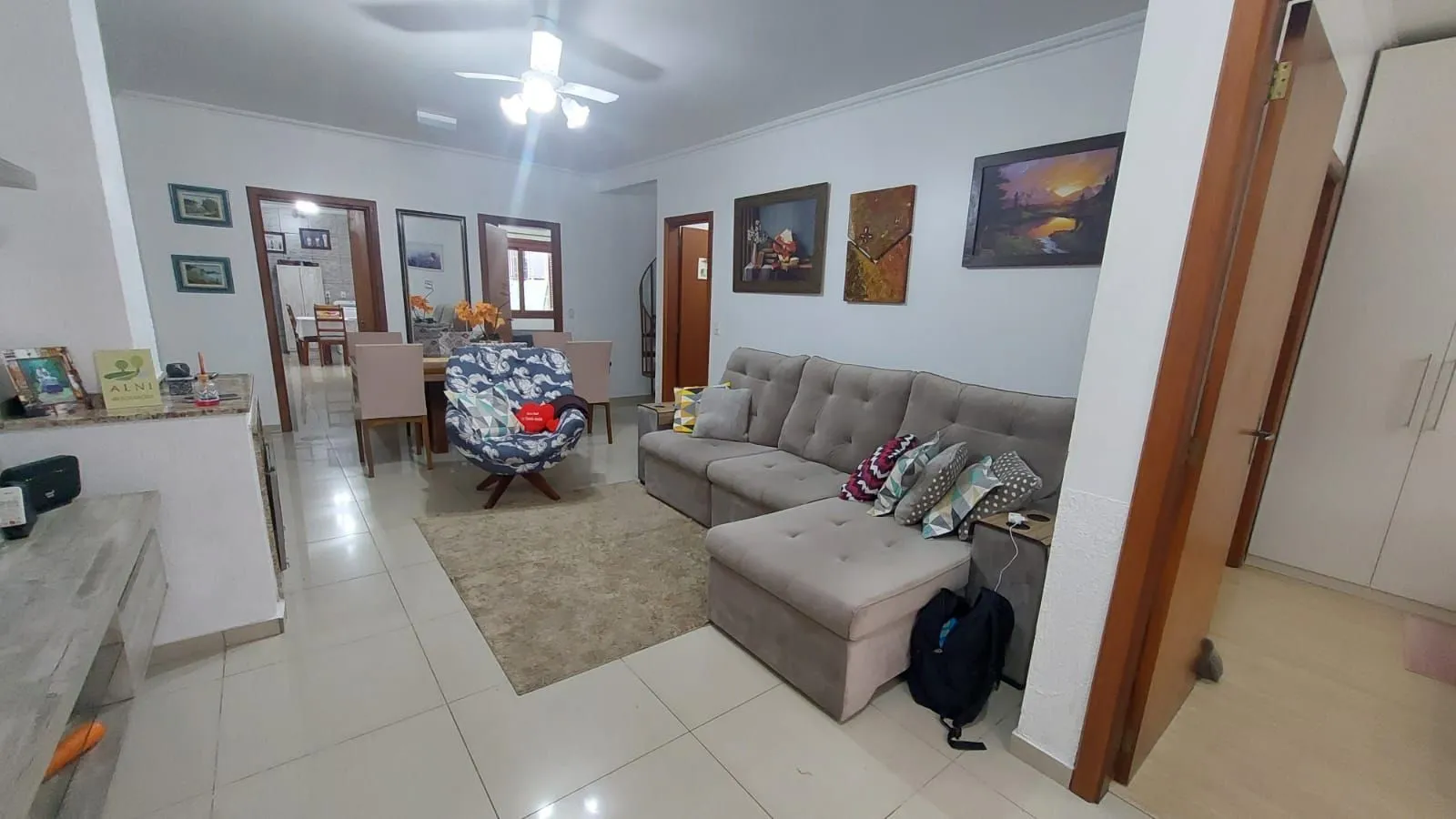 Imagem CASA NO LAGOS DE NOVA IPANEMA - 02 QUARTOS E ATELIER NO PISO SUPERIOR