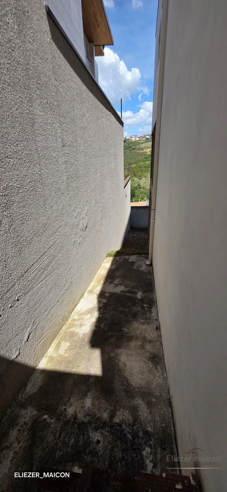 Imagem Casa a venda com 3 quartos no bairro jardim novo mundo Poços de Caldas - MG