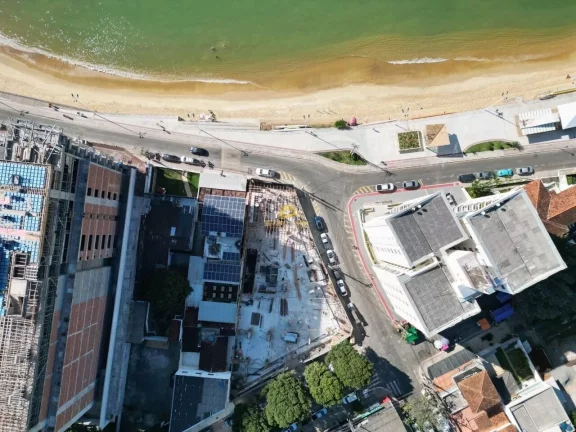 Imagem Descubra seu refúgio à beira-mar, onde conforto, modernidade e conveniência se encontram. Localiz...