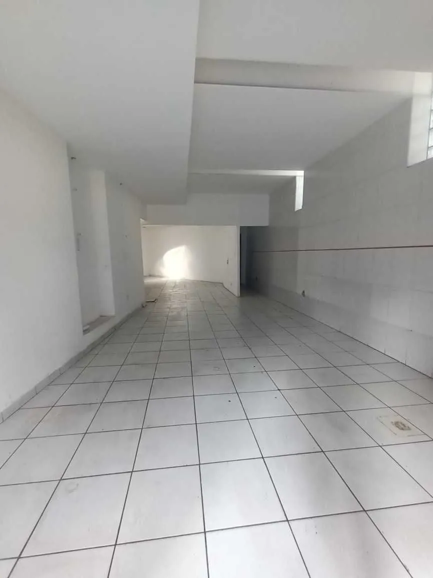 Imagem LOJA DE FRENTE BAIRRO INDEPENDÊNCIA / MOINHOS DE VENTO