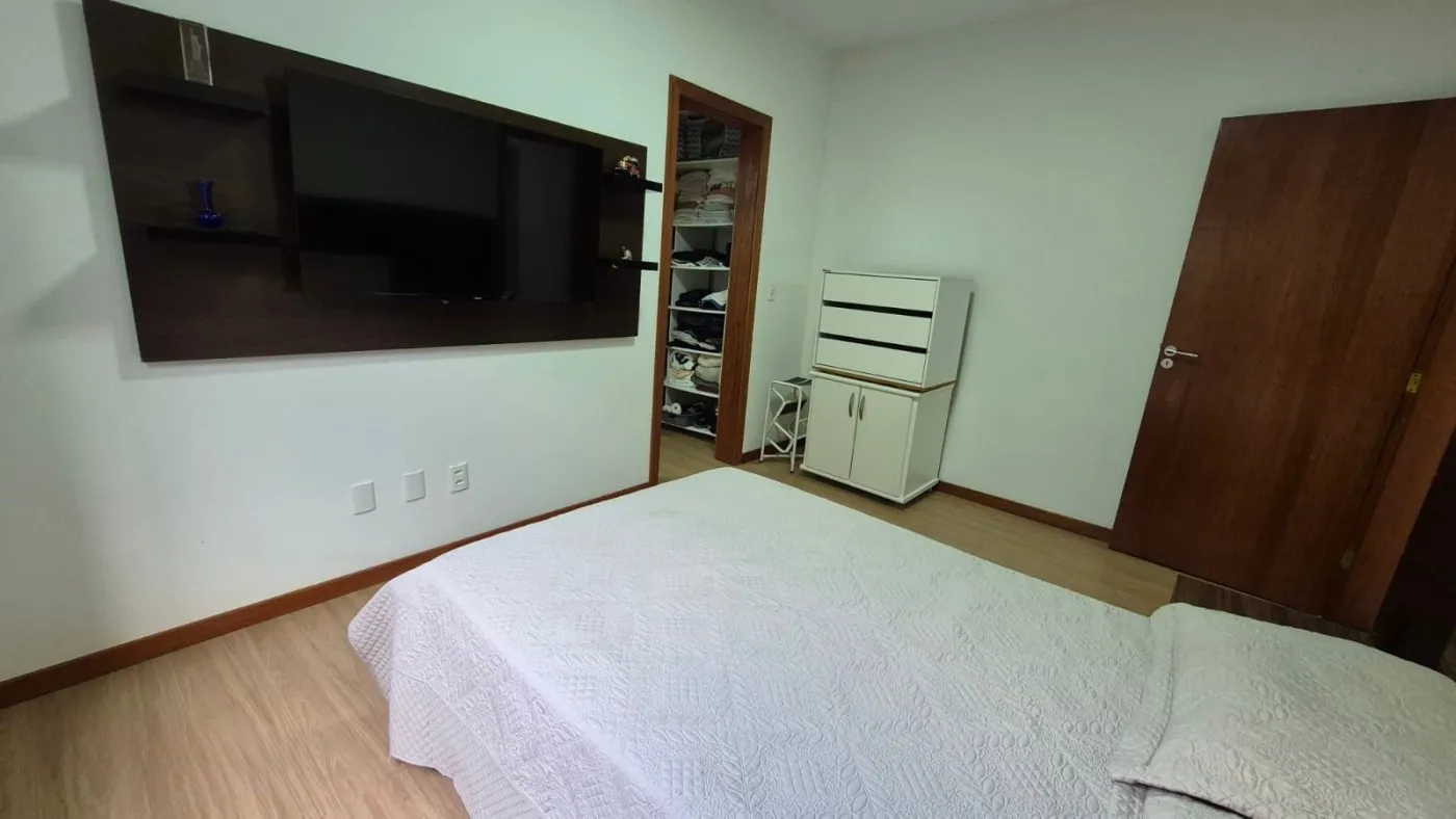 Imagem Casa em Condomínio para Venda em Teresópolis / RJ no bairro Albuquerque