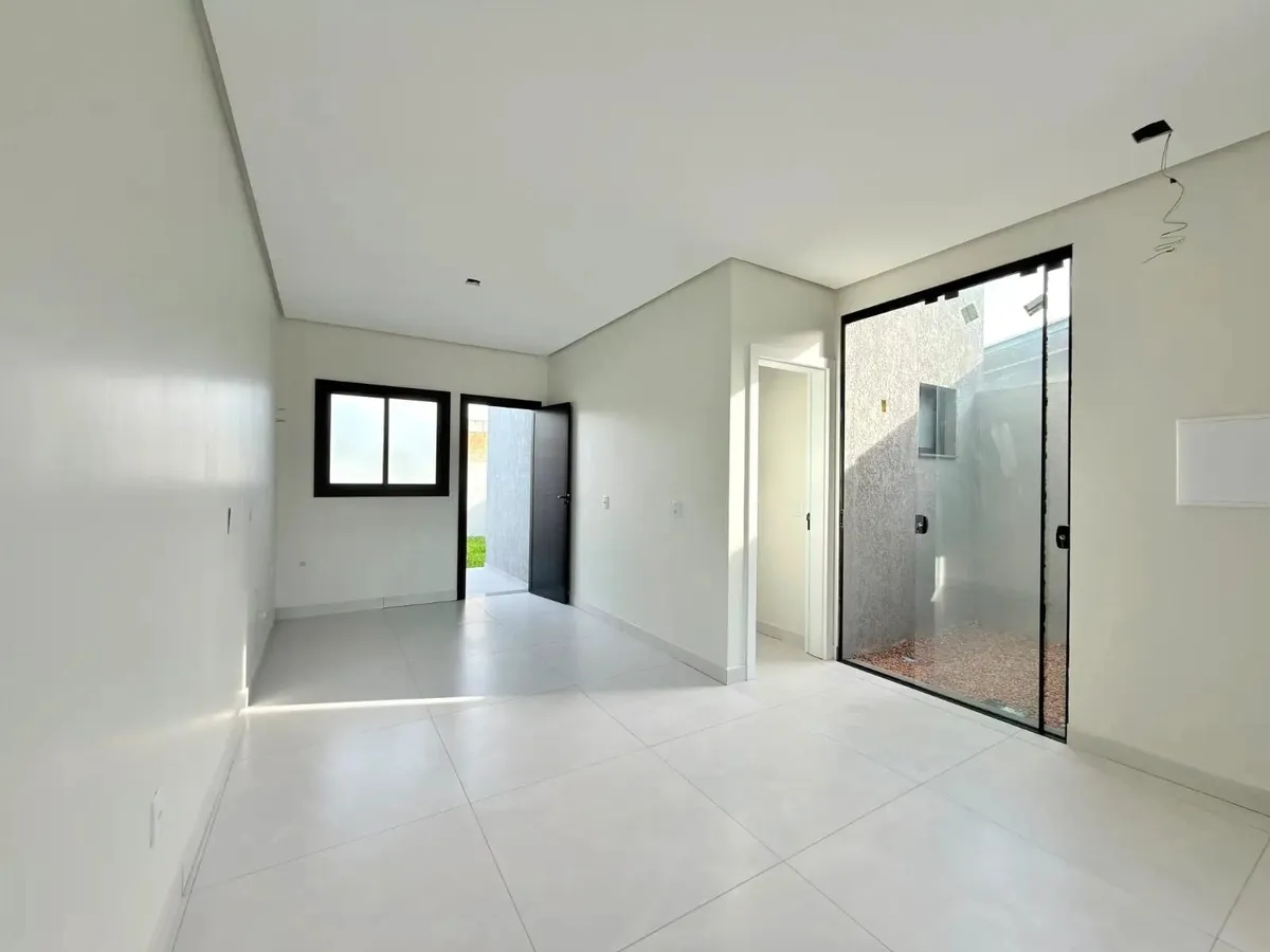 Imagem CASA EM BAIRRO À VENDA