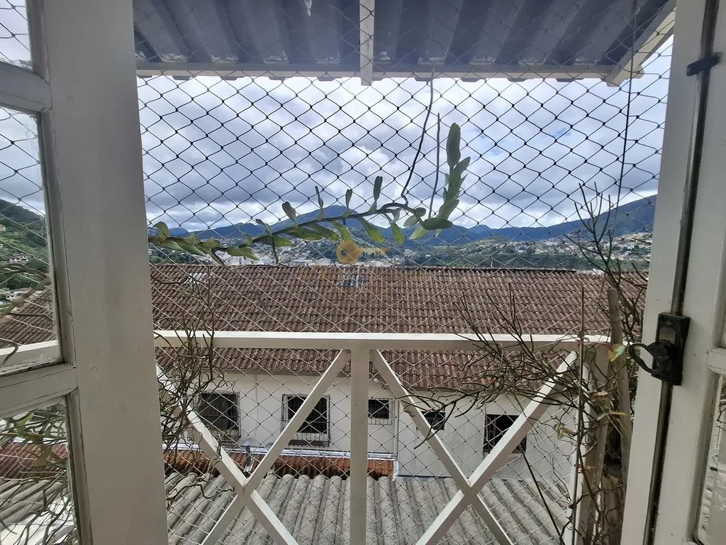 Imagem Casa em Condomínio para Venda em Teresópolis / RJ no bairro Panorama