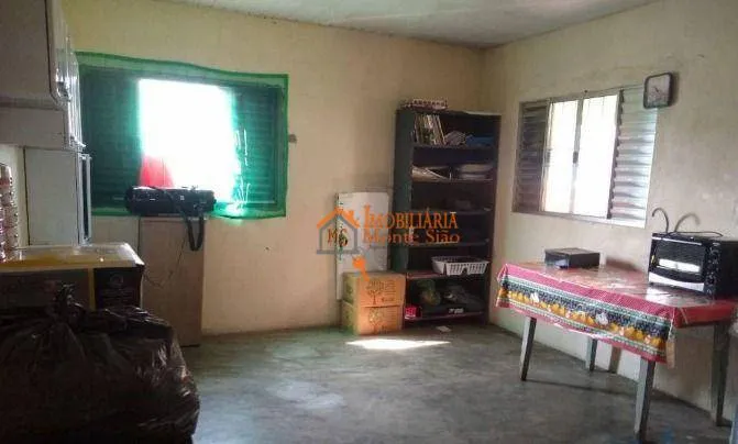 Imagem Casa com 5 dormitórios à venda, 290 m² por R$ 500.000,00 - Jardim Santa Emilia - Guarulhos/SP