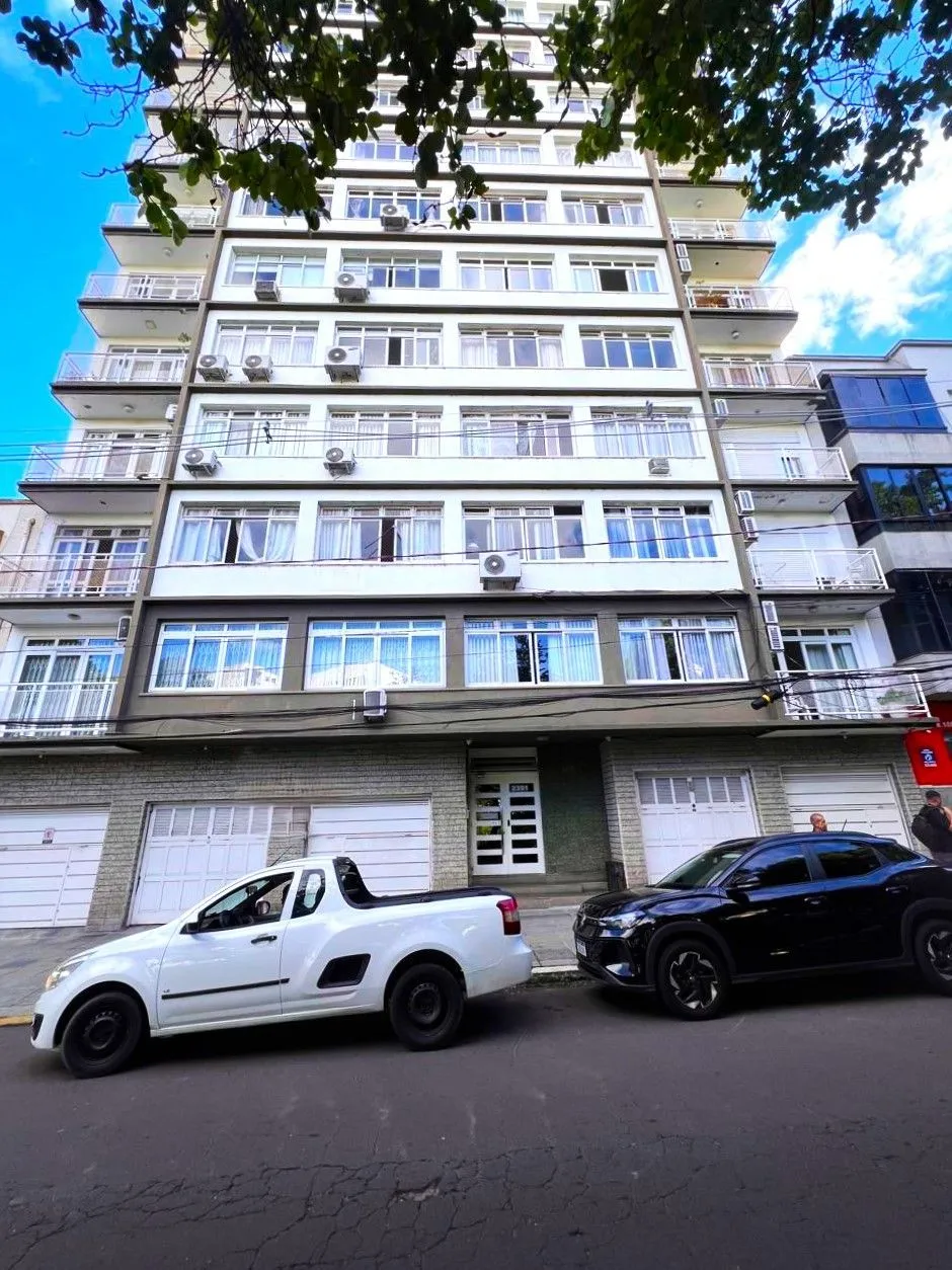 Imagem Apartamento 3 dormitórios em Frente a Faculdade de Odonto e Hosp. Clínicas