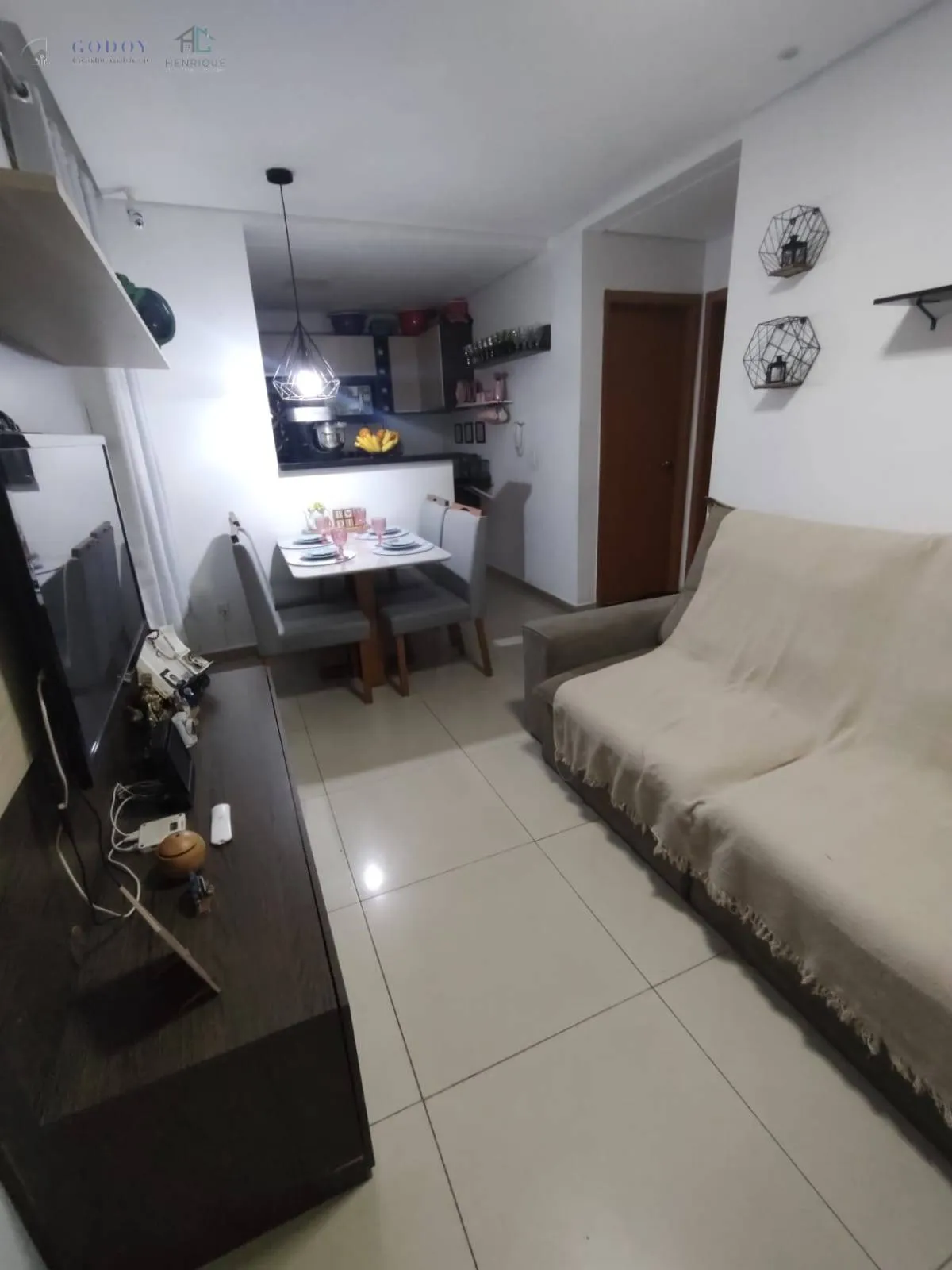 Imagem Apartamento Térreo no Condomínio Princesa Isabel - Bairro Crispim