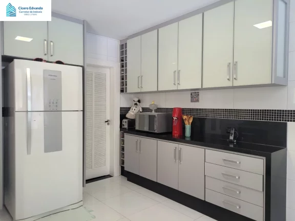 Imagem CASA RESIDENCIAL em SANTANA DE PARNAÍBA - SP, SURU