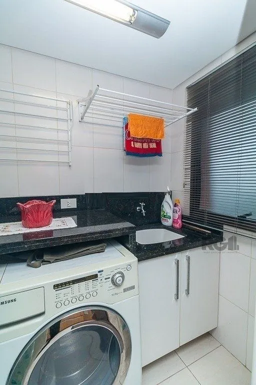 Imagem Apartamento 3 dormitórios, 1 suíte, 2 vagas de garagem no Bairro Bela Vista.