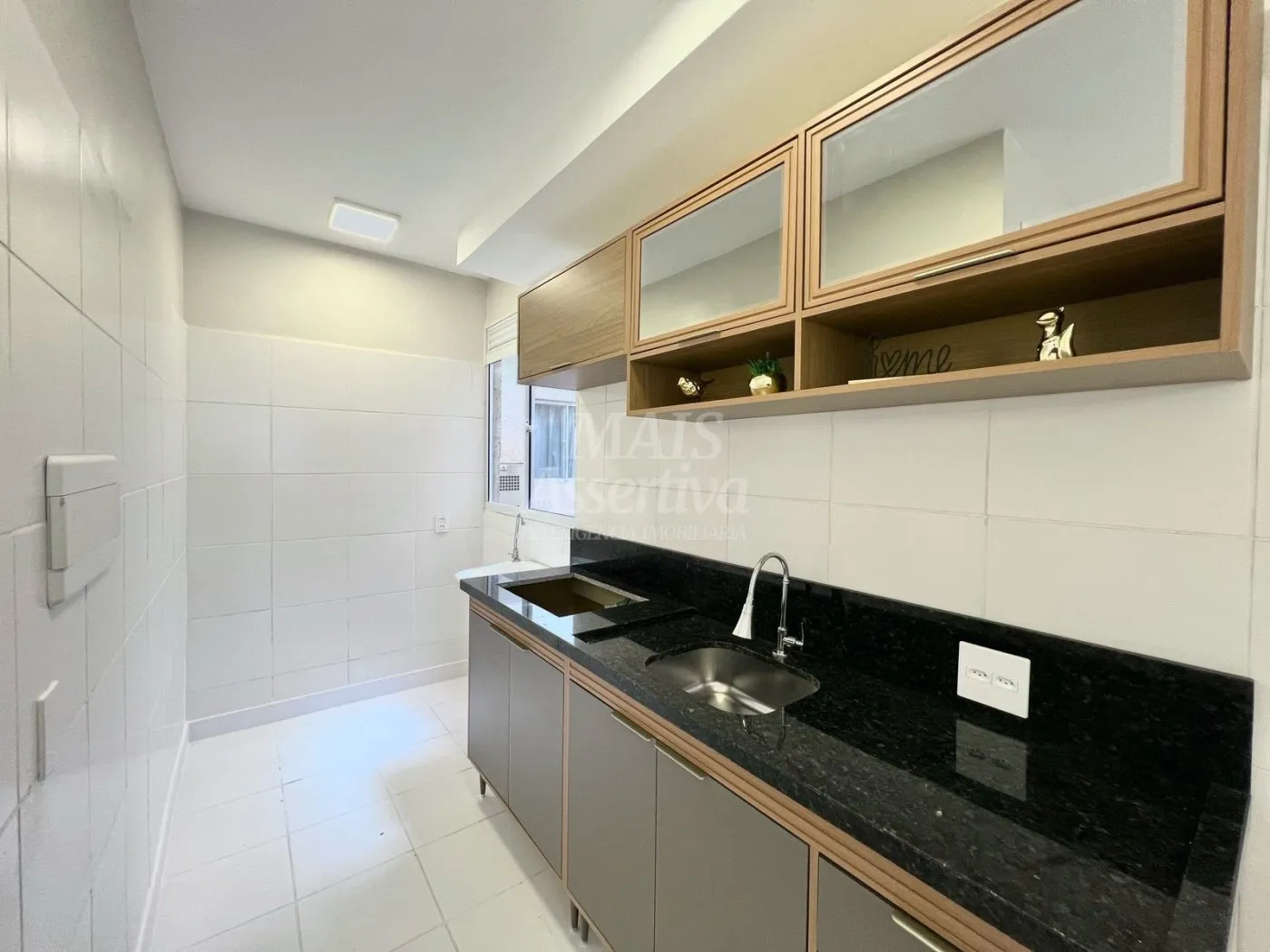 Imagem Apartamento térreo, semi mobiliado para venda - Condomínio Alto Paraíso