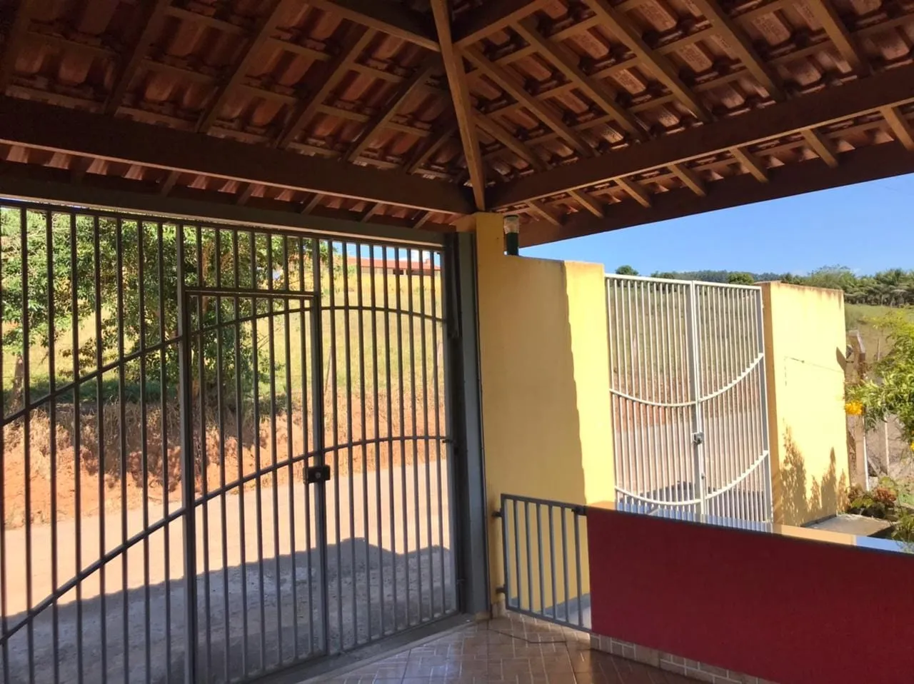 Imagem Chácara à venda 4 Quartos, 5 Vagas, Santa Luzia Rural, Taubaté - SP