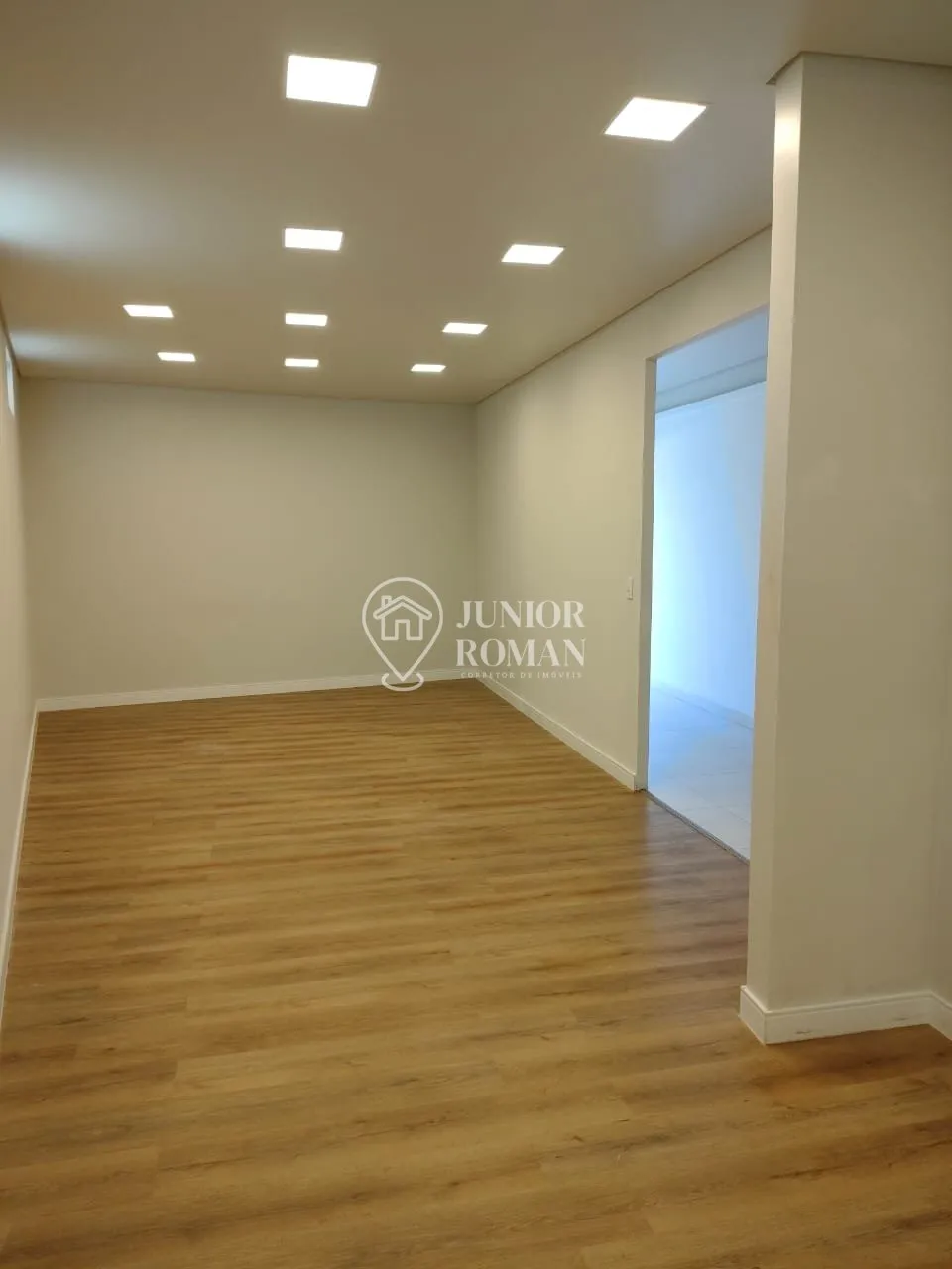 Imagem ESPAÇO PARA CONSULTÓRIO OU ESCRITÓRIO NO RENATO GONÇALVES - BARREIRAS/BA