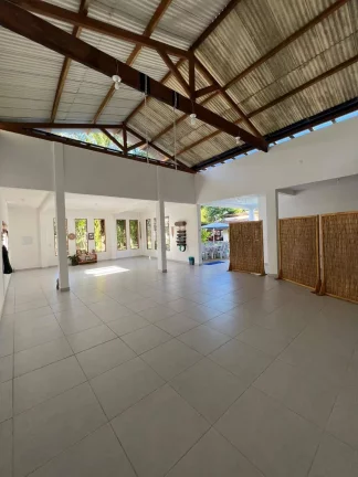Imagem CASA BOMBAÇA COM SALÃO DE EVENTOS