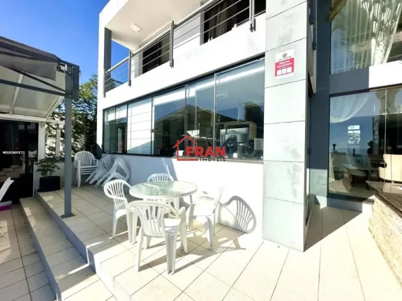 Imagem Belíssima Casa 5 Dorms,2 Suítes,2 Demi-Suítes.João Paulo