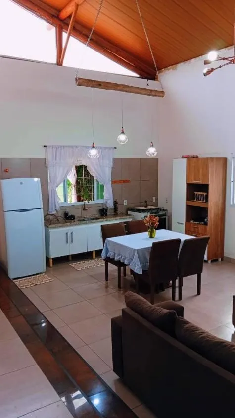 Imagem Vendo uma belíssima chácara em Esmeraldas , Com área total de 1.270 m²