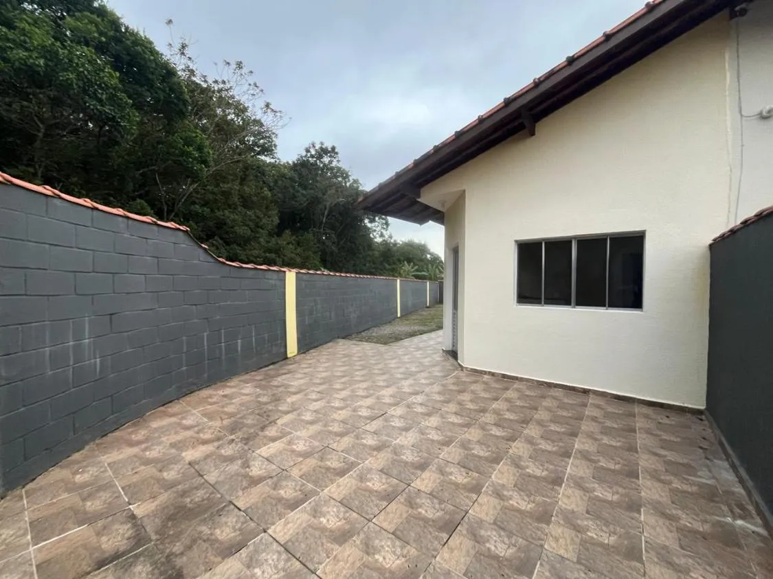 Imagem CASA 2 DORM SENDO 1 SUITE LADO PISTA À VISTA NOSSA SENHORA DO SION ITANHAEM