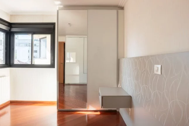 Imagem Apartamento 4 quartos sendo 4 suítes para venda no bairro Panazzolo em Caxias do Sul