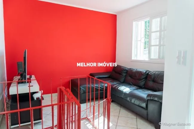 Imagem Casa com Edícula e Kitnet, totalmente mobiliada, localizada no bairro Teresópolis Porto Alegre - RS
