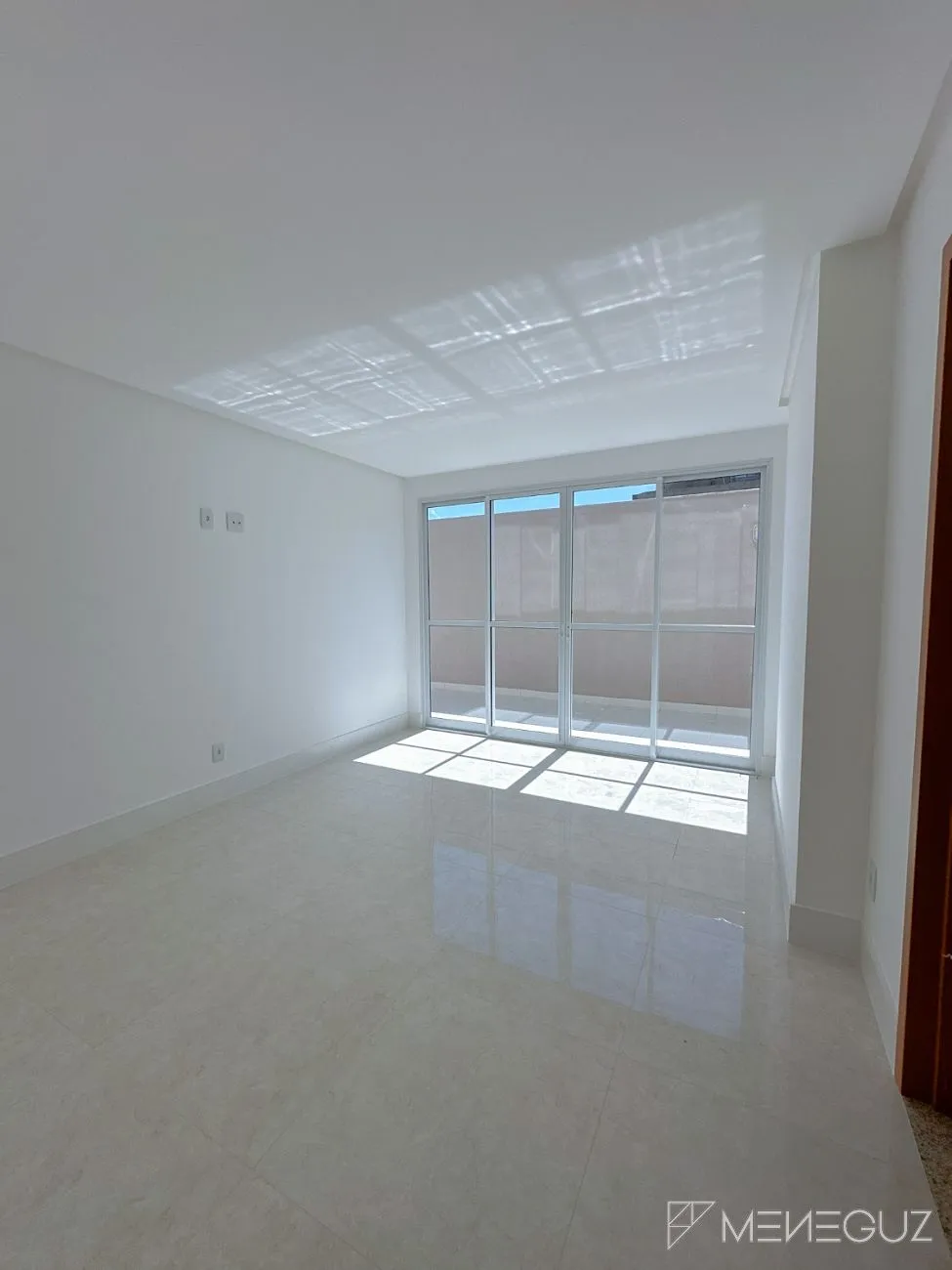 Imagem Apartamento 4 suites frente mar com area externa praia do morro!