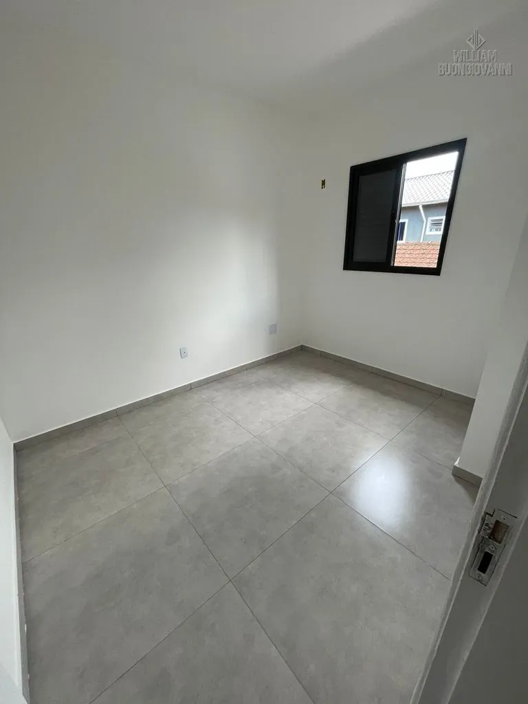 Imagem Belíssima Casa de Condomínio com 2 dormitórios