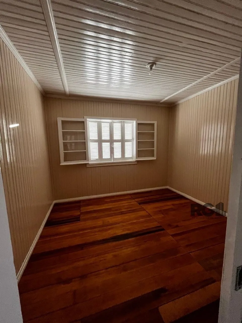 Imagem Casa em Belém Novo