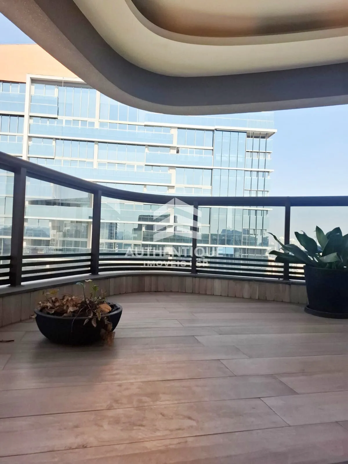 Imagem CYRELA BY PININFARINA - Apartamento Duplex no bairro Vila Olímpia à venda