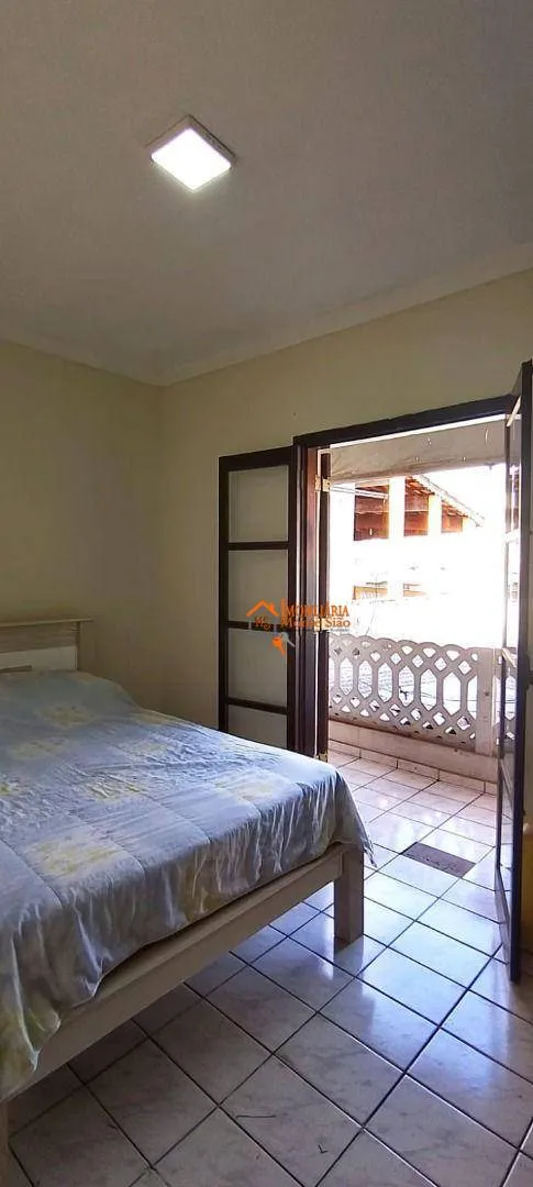 Imagem Sobrado com 2 dormitórios à venda, 140 m² por R$ 380.000,00 - Jardim Jovaia - Guarulhos/SP