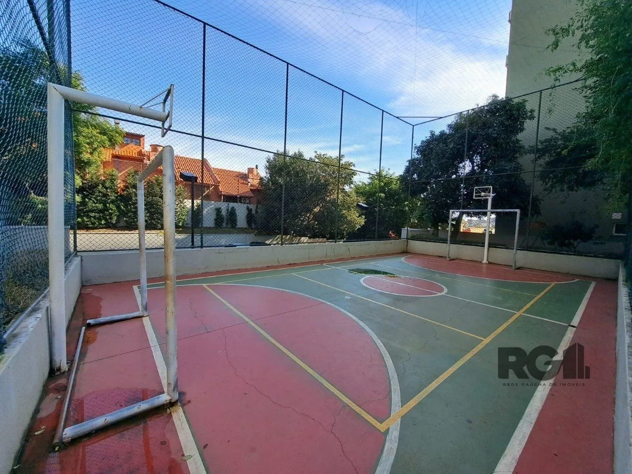 Imagem APARTAMENTO DE 2 DORMITÓRIOS E VAGA ESCRITURADA EM CONDOMÍNIO COM INFRA COMPLETA.