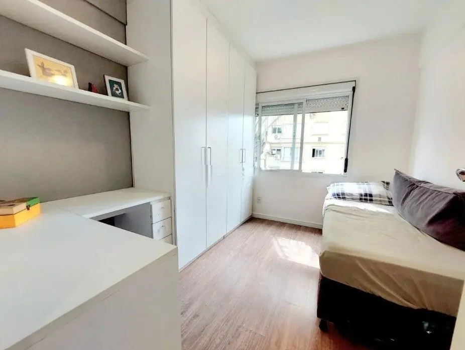 Imagem Apartamento de 3 dormitórios, 1 suíte e 1 vaga de garagem.