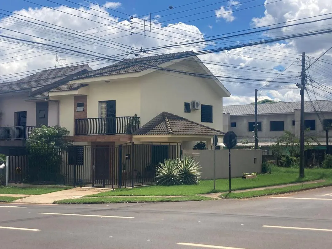 Imagem Sobrado à venda em Cascavel, Coqueiral - 125m²