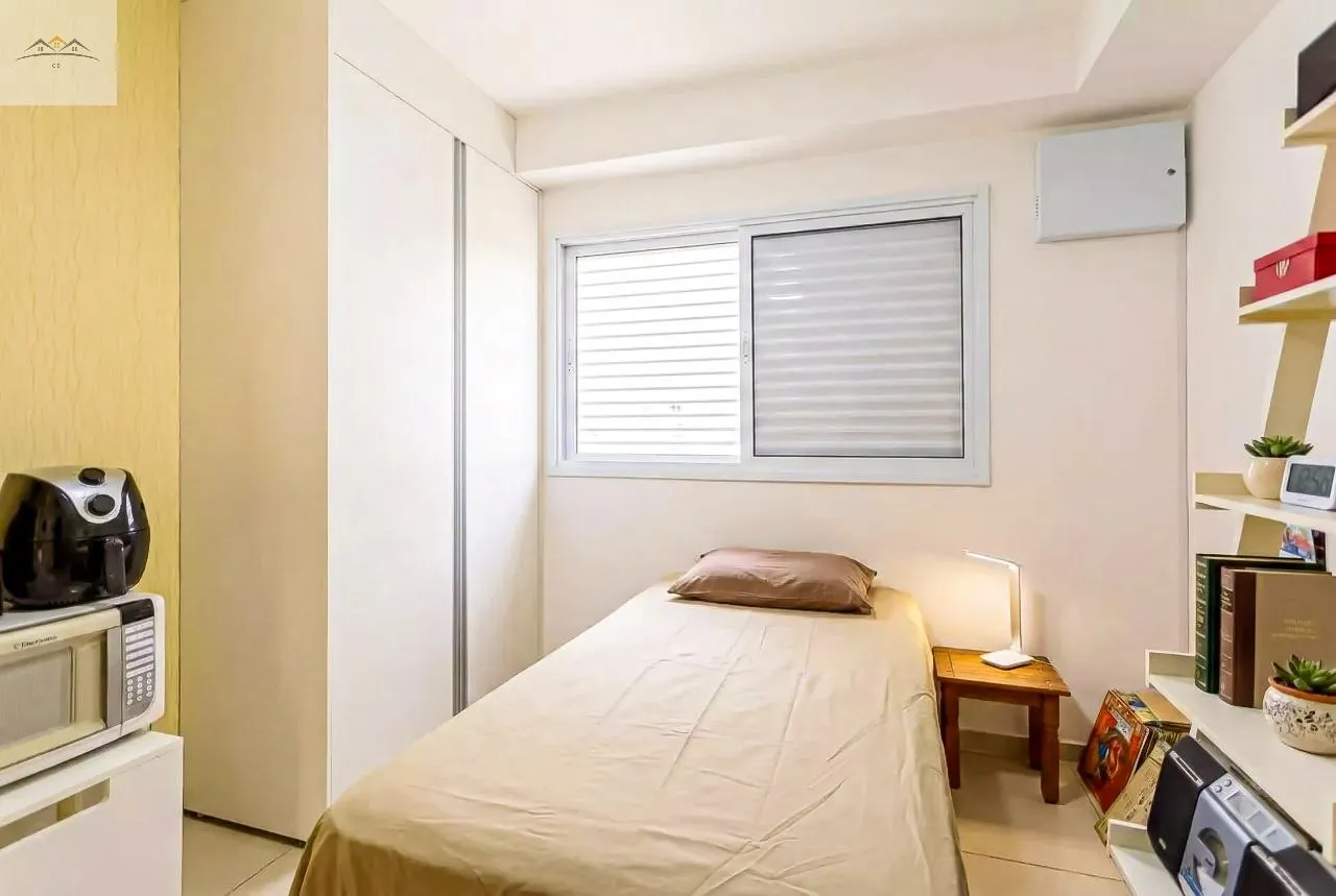 Imagem Sobrado com 4 Quartos à Venda, 300 m² em Vila Assunção - Santo André