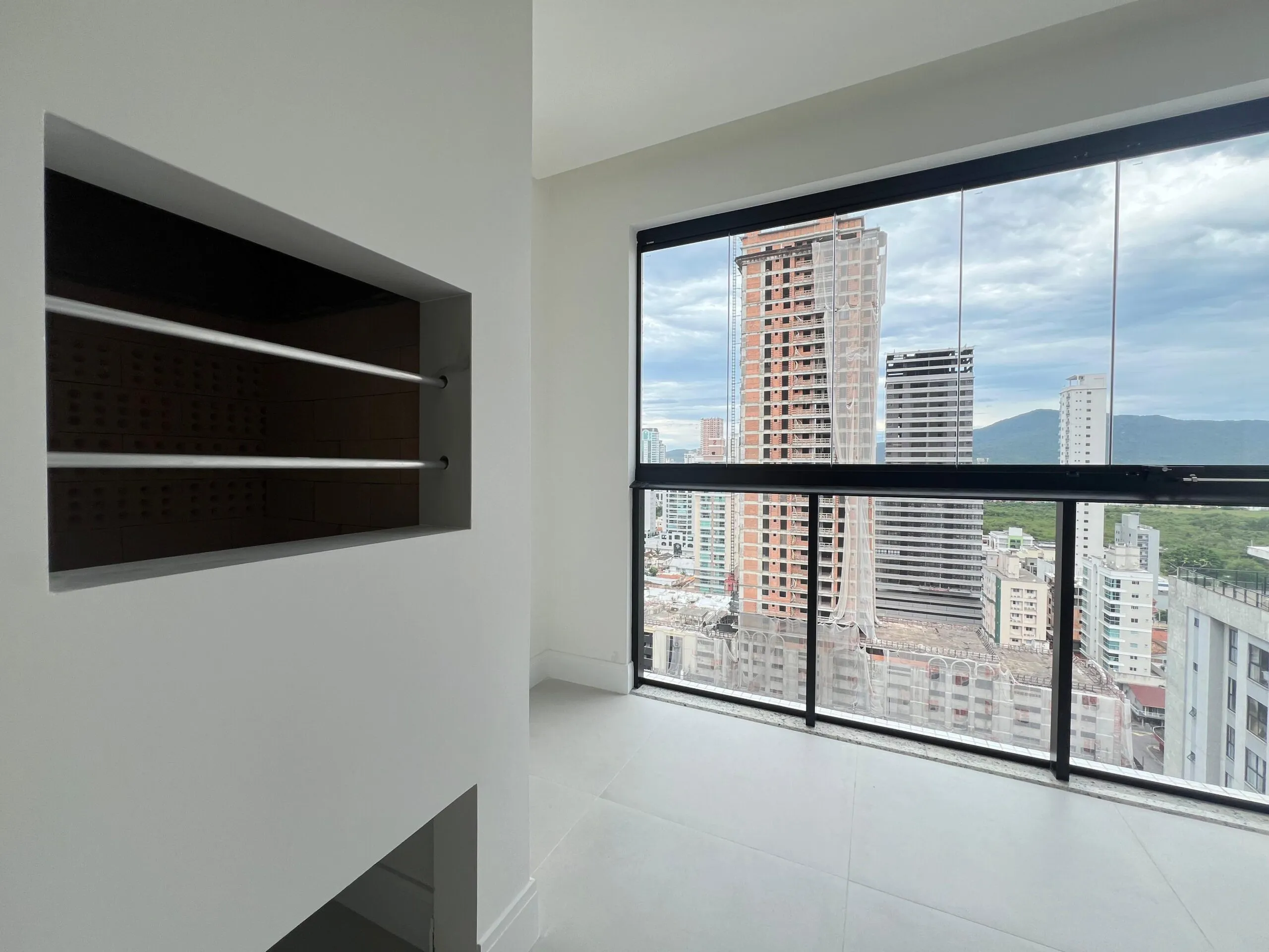 Imagem Apartamento à venda com 118m2 por R$ 1.810.000,00