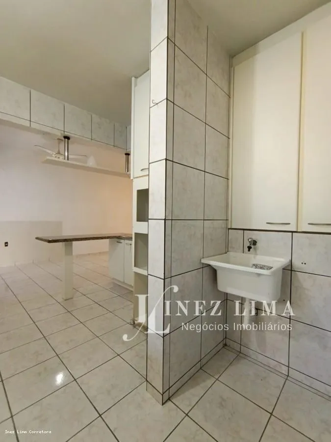 Imagem Apartamento para Venda em Itapema, Meia Praia, 3 dormitórios, 1 suíte, 2 banheiros, 1 vaga