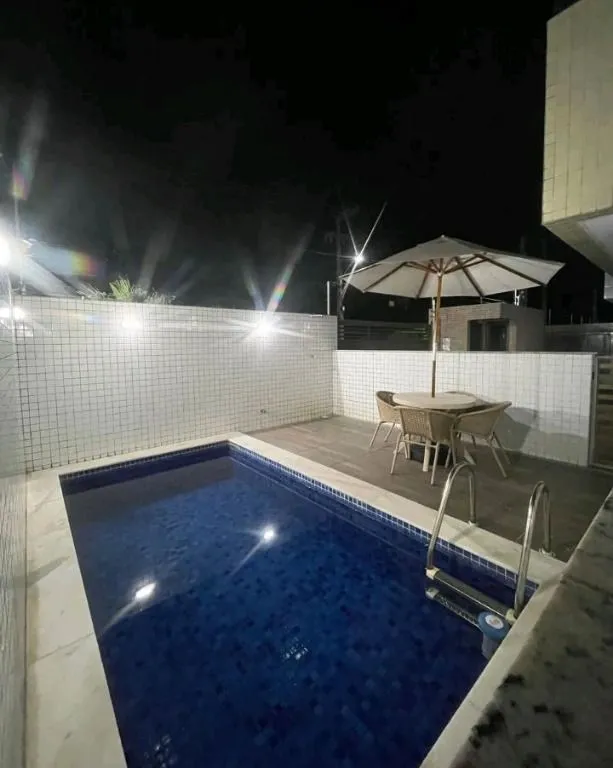Imagem Apartamento com 3 quartos, suíte, elevador, piscina e 2 vagas em Intermares, próximo à Praça do Bela Vista.